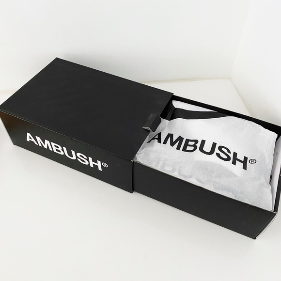 NIKE X AMBUSH AIR MAX 180 HI in White - Picture 6 of 12